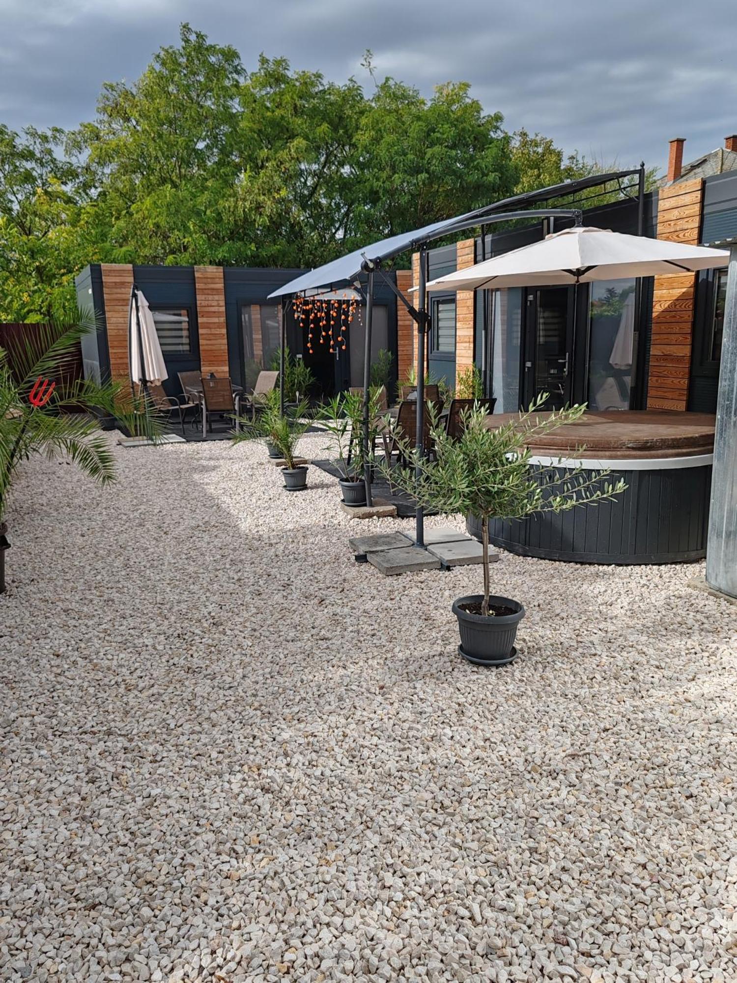 Oliva Apartman Makó Exterior foto